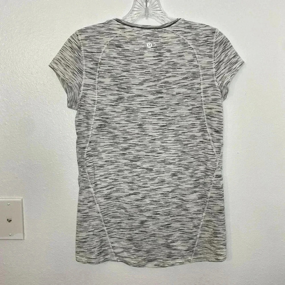 Lululemon Tiger Space Dye Meant To Move Short Sleeve Shirt Black/White - Picture 4 of 4
